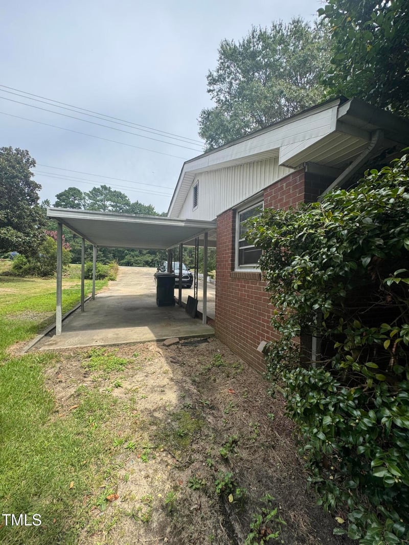 9729 Clayton Blvd, Clayton, NC 27520