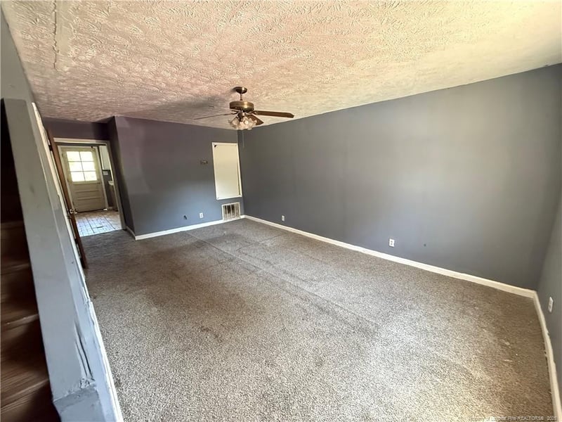973 Odom Dr, Fayetteville, NC 28304