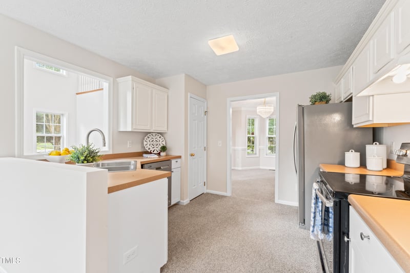973 Sunrise Dr, Garner, NC 27529