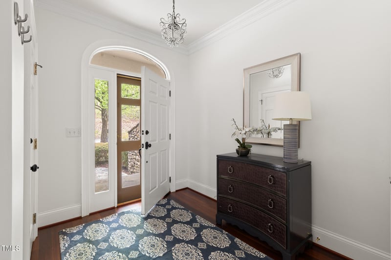 97302 Dobbs , Chapel Hill, NC 27517