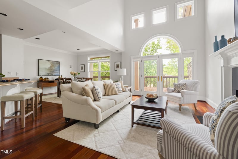 97302 Dobbs , Chapel Hill, NC 27517