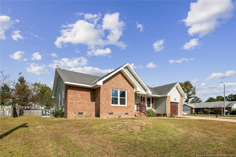 974 Eastman Rd, Fayetteville, NC 28314
