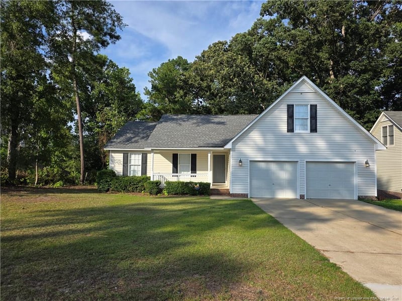 9740 Gooden Dr, Fayetteville, NC 28314