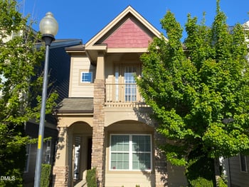 975 Branch Line Ln, Apex, NC 27502