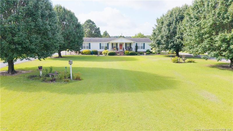 975 Hawley Rd, Dunn, NC 28334
