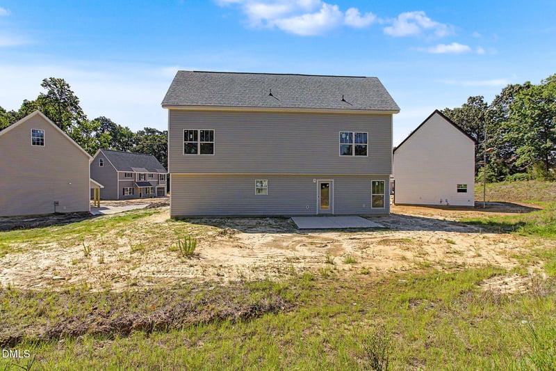 9751 Gooden Dr, Fayetteville, NC 28314
