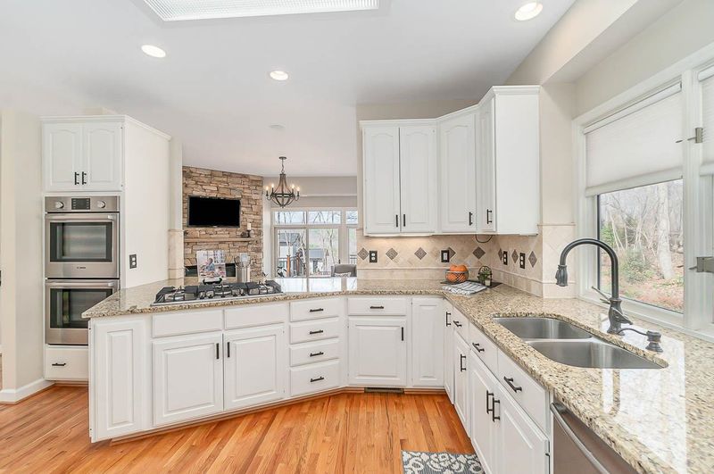 97517 Franklin Rg, Chapel Hill, NC 27517