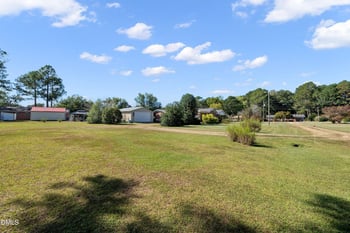 9759 Nash St, Middlesex, NC 27557