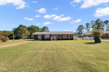9759 Nash St, Middlesex, NC 27557