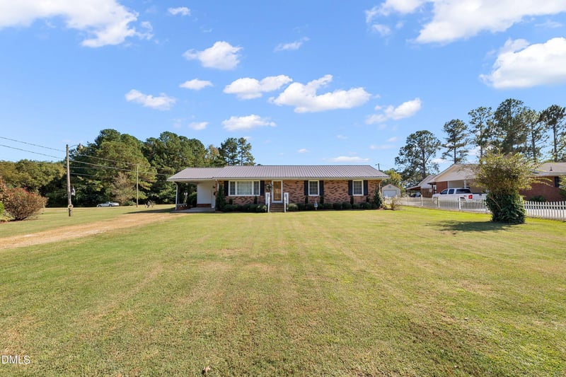 9759 Nash St, Middlesex, NC 27557