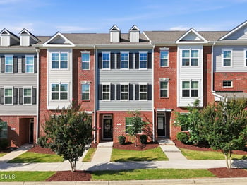 976 Gateway Commons Cir, Wake Forest, NC 27587