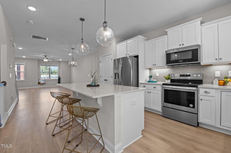 978 Gateway Commons Cir, Wake Forest, NC 27587