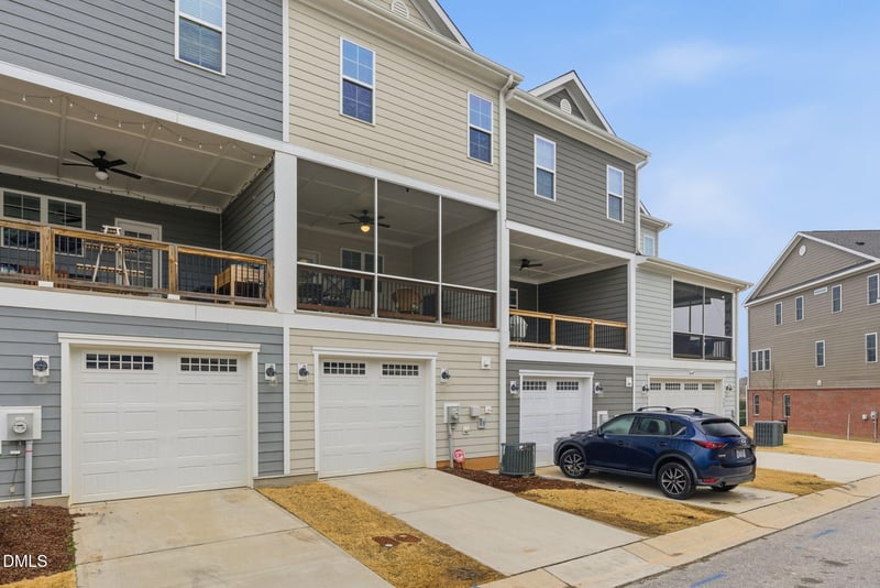 978 Gateway Commons Cir, Wake Forest, NC 27587