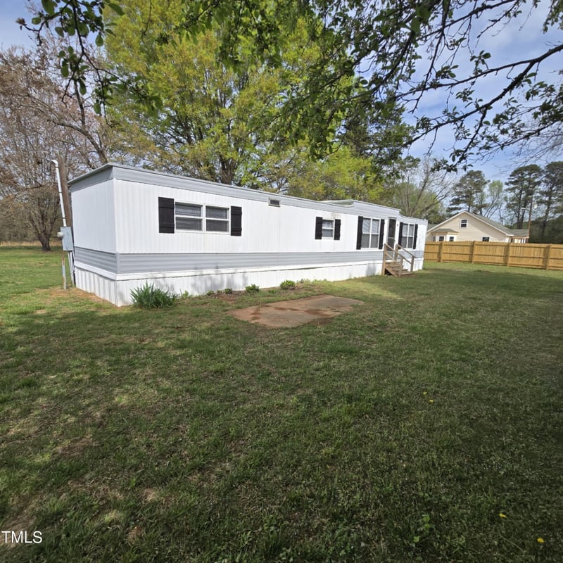 979 Alert Rd, Louisburg, NC 27549