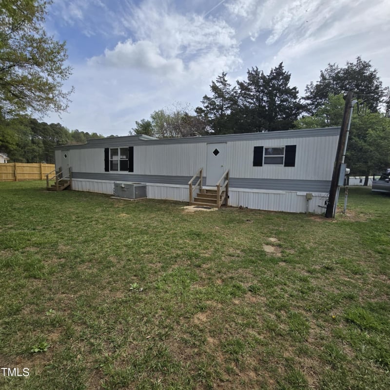 979 Alert Rd, Louisburg, NC 27549