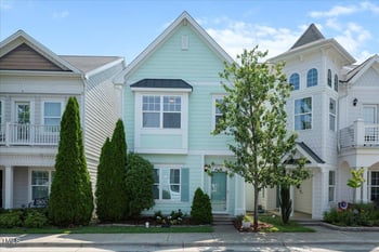 979 Branch Line Ln, Apex, NC 27502