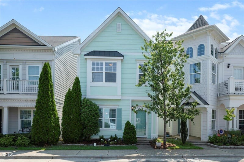 979 Branch Line Ln, Apex, NC 27502