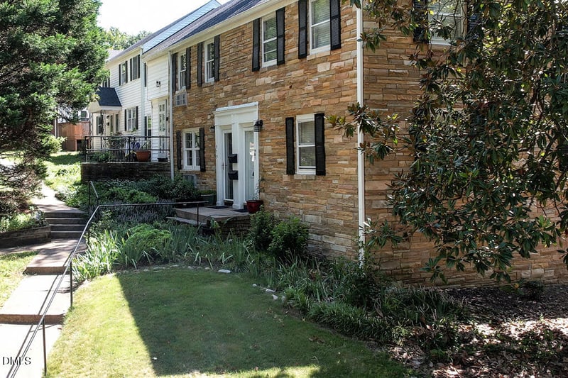 979 St Marys St #A, Raleigh, NC 27605