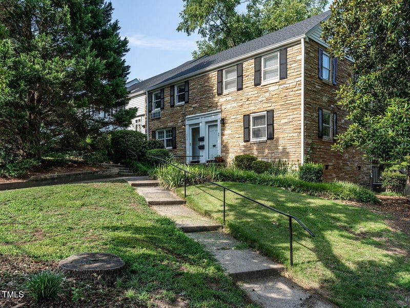979 St Marys St #G6, Raleigh, NC 27605