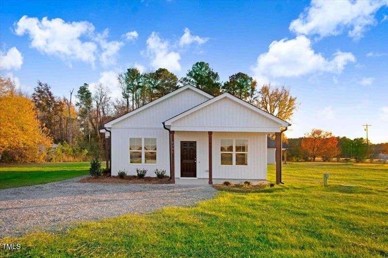9791 Stricklands Crossroads Rd, Benson, NC 27504
