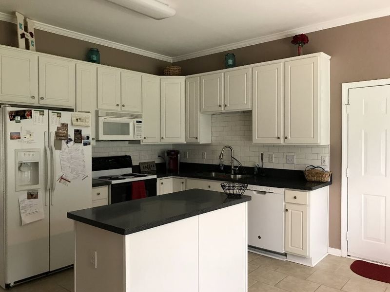 98 Annie Bell Ln, Roxboro, NC 27574
