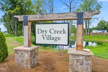 98 Chardonnay Dr, Lillington, NC 27546
