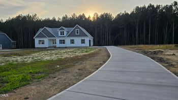 98 Freedom Ridge Dr, Smithfield, NC 27577