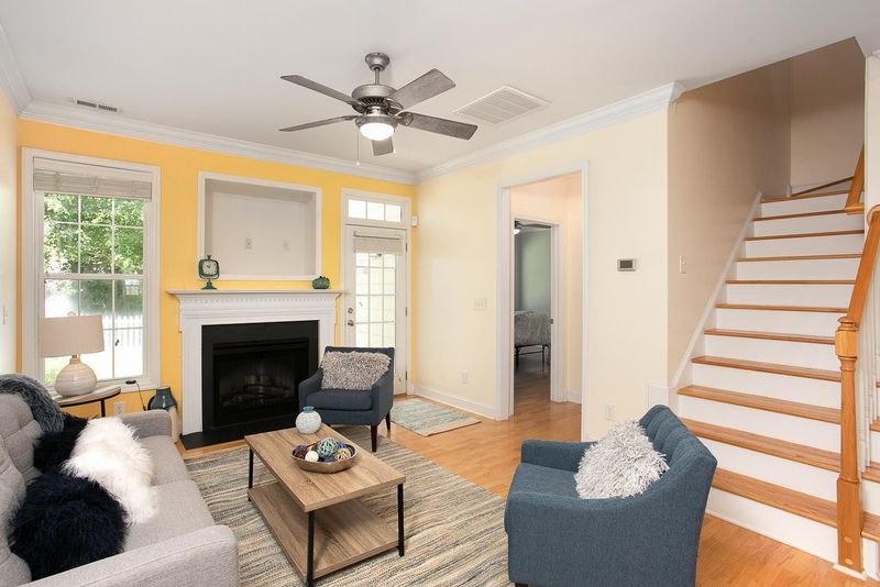 98 Grapevine Trl, Durham, NC 27707