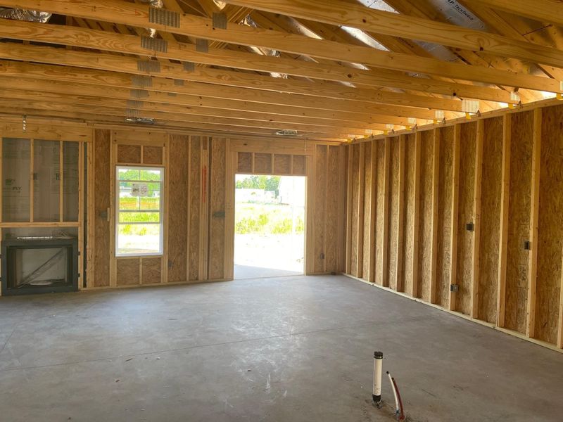 98 Hawks Croft Ct, Erwin, NC 28339