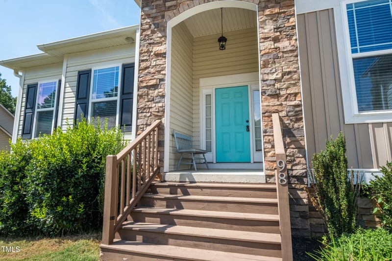 98 Hazelnut Ln, Smithfield, NC 27577