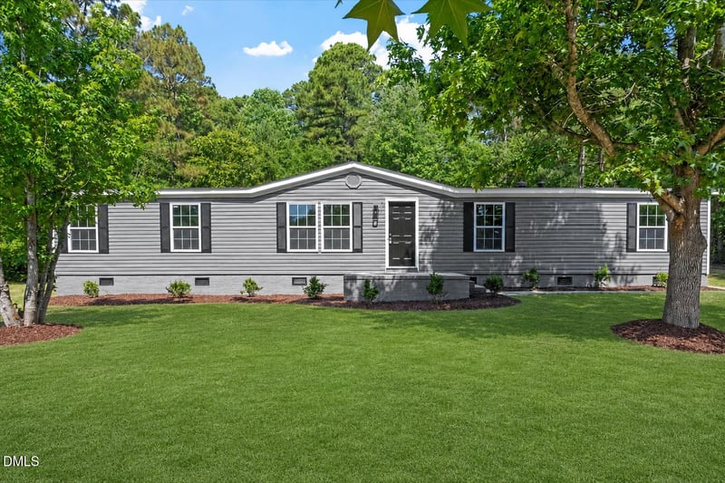 98 Shade Wood, Sanford, NC 27332