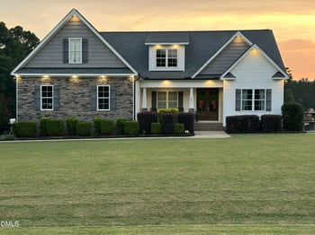 98 Spruce Dr, Benson, NC 27504