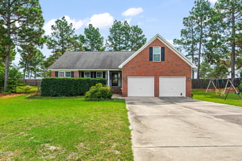 98 Teak Wood Ct, Lillington, NC 27546