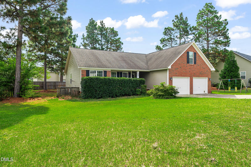 98 Teak Wood Ct, Lillington, NC 27546