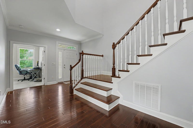 98 Woods Manor Ln, Clayton, NC 27527