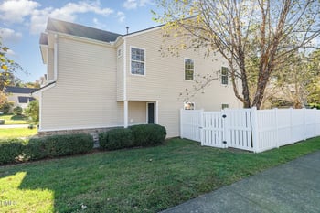 9800 Treymore Dr, Raleigh, NC 27617