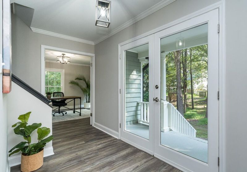 9801 Pine Meadow Ln, Raleigh, NC 27615