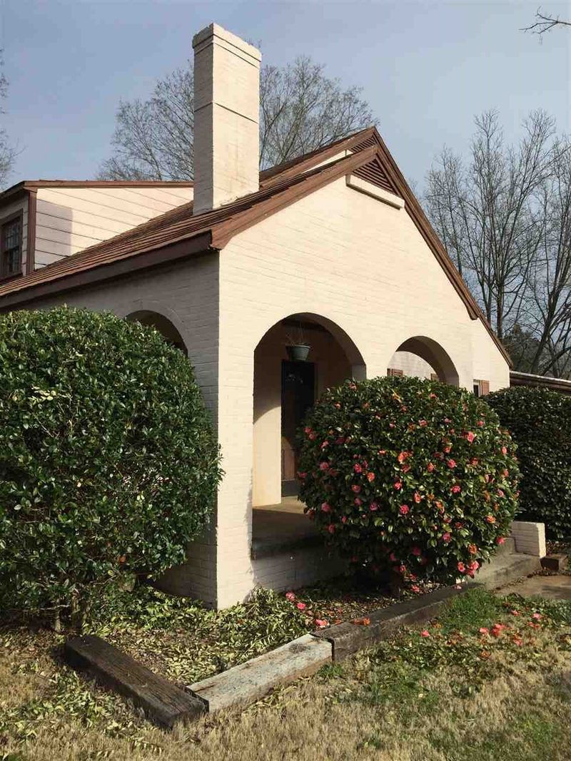 9804 Ray Rd, Raleigh, NC 27613