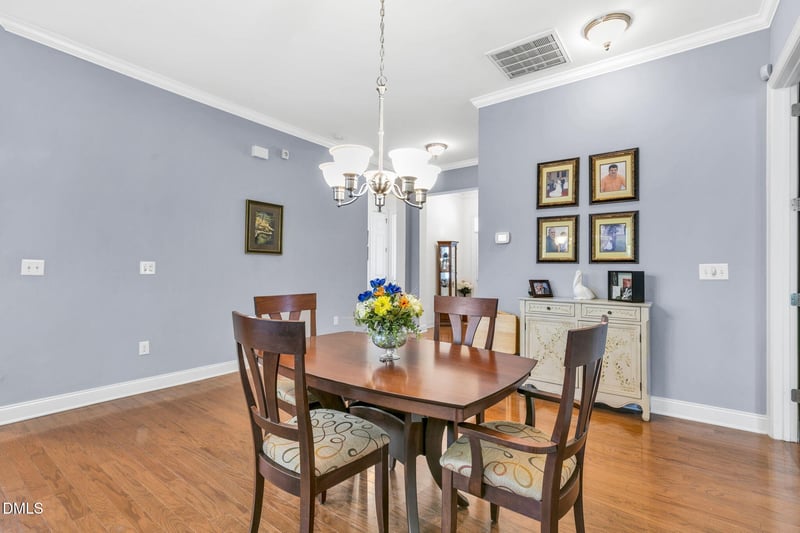 9805 Carlyle Hills Way, Raleigh, NC 27617