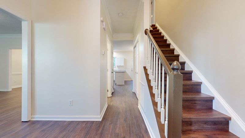 9805 Miranda Dr, Raleigh, NC 27617