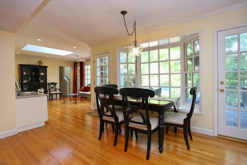 9805 Pine Meadow Ln, Raleigh, NC 27615