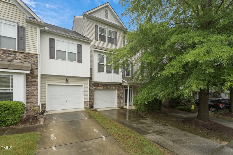 9808 Rainsong Dr, Wake Forest, NC 27587