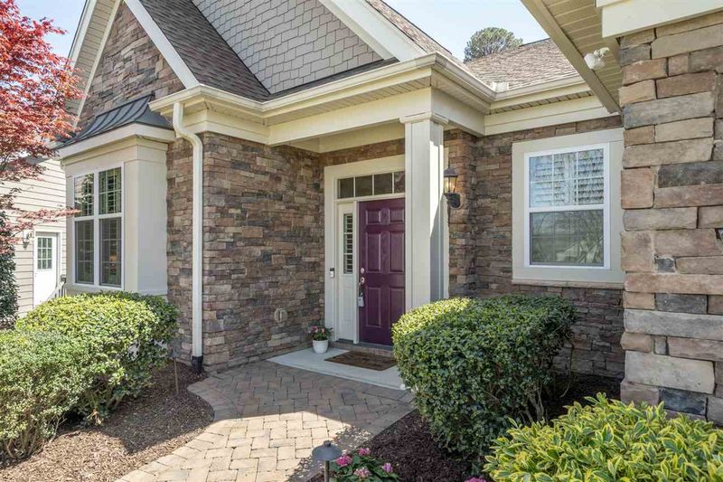 9809 Crooked Tree Ln, Raleigh, NC 27617
