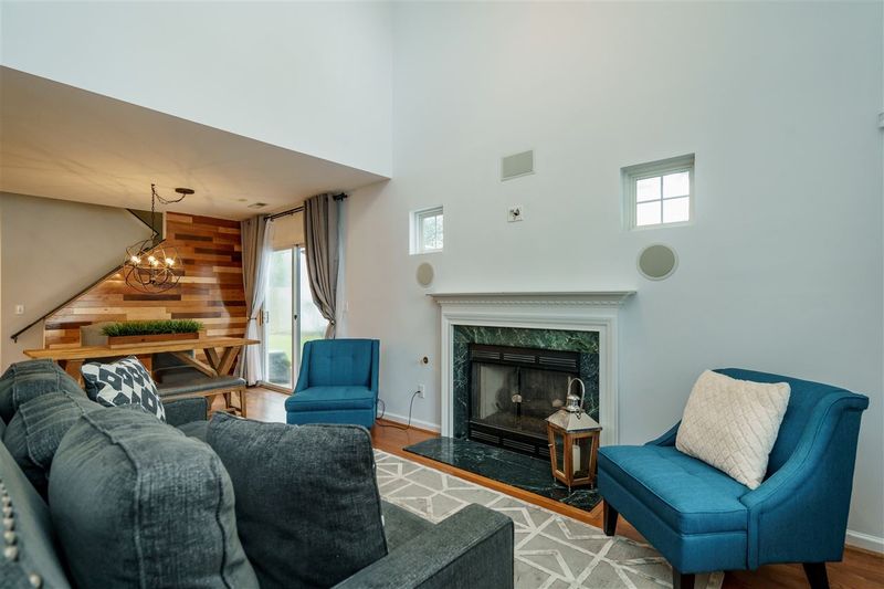 9809 Treymore Dr, Raleigh, NC 27617