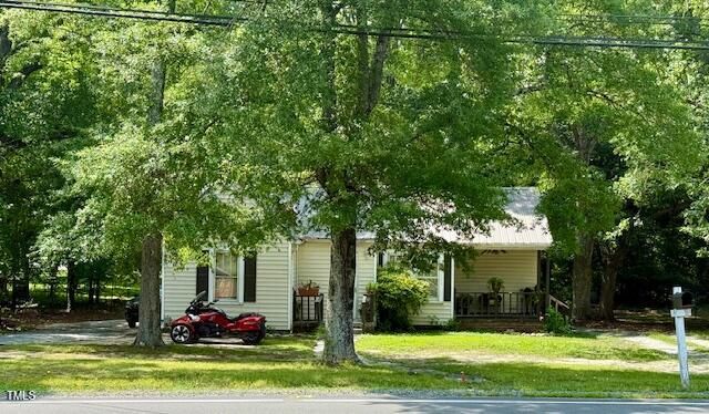981 Leasburg Rd, Roxboro, NC 27573
