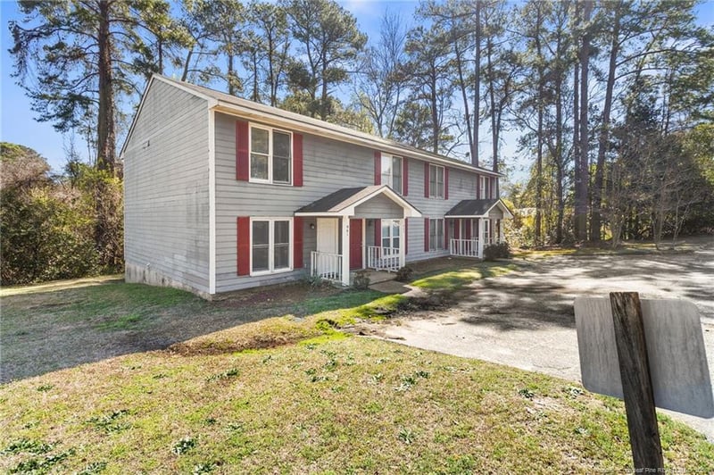 981 Odom Dr, Fayetteville, NC 28304