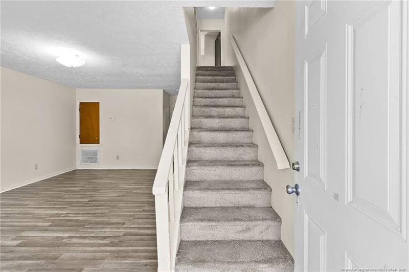 981 Odom Dr, Fayetteville, NC 28304