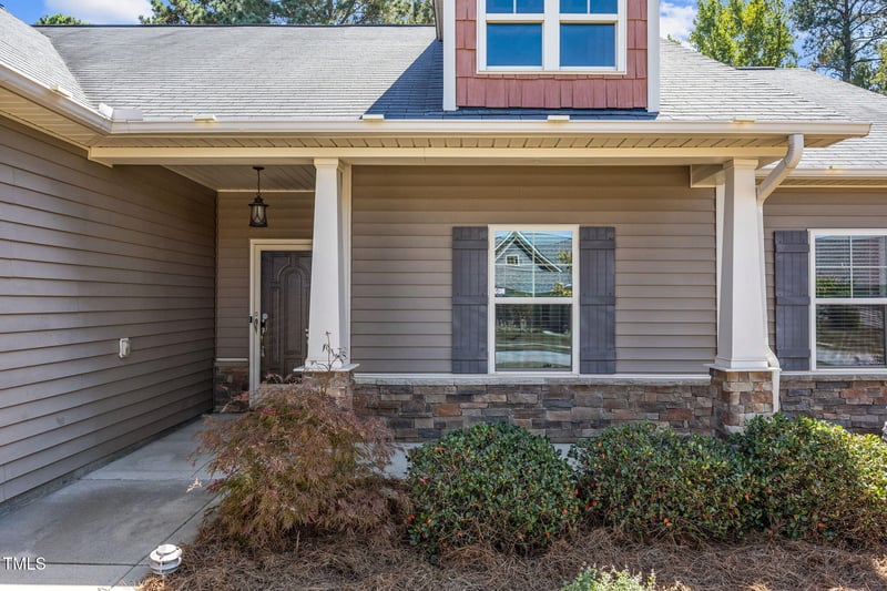 9812 Bitter Melon Dr, Angier, NC 27501