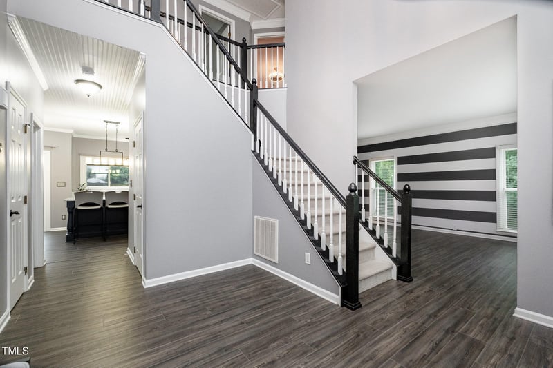9812 Miranda Dr, Raleigh, NC 27617