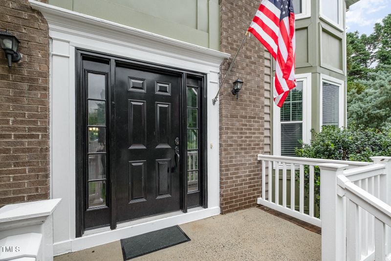9812 Miranda Dr, Raleigh, NC 27617